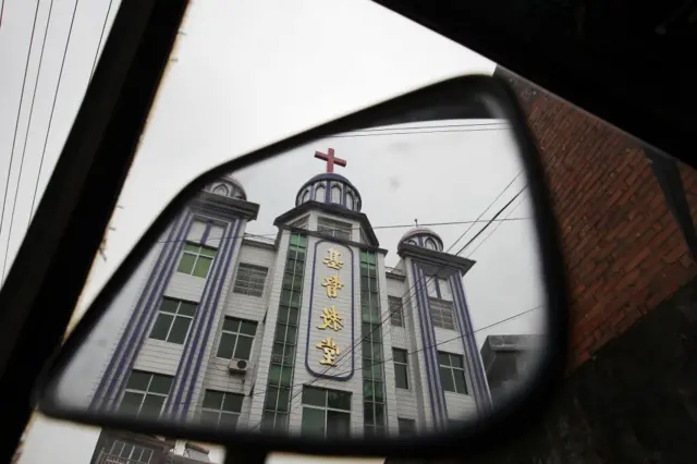 BBC專訪金明日:「我雖然自由了,但實際上也有很大的負擔」(图2) BBC專訪金明日:「我雖然自由了,但實際上也有很大的負擔」