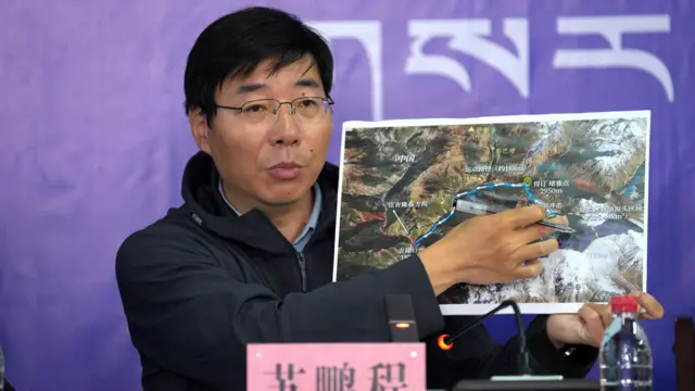 中國:氣候變暖導致尼泊爾—西藏泥石流災難(图3) 中國:氣候變暖導致尼泊爾—西藏泥石流災難