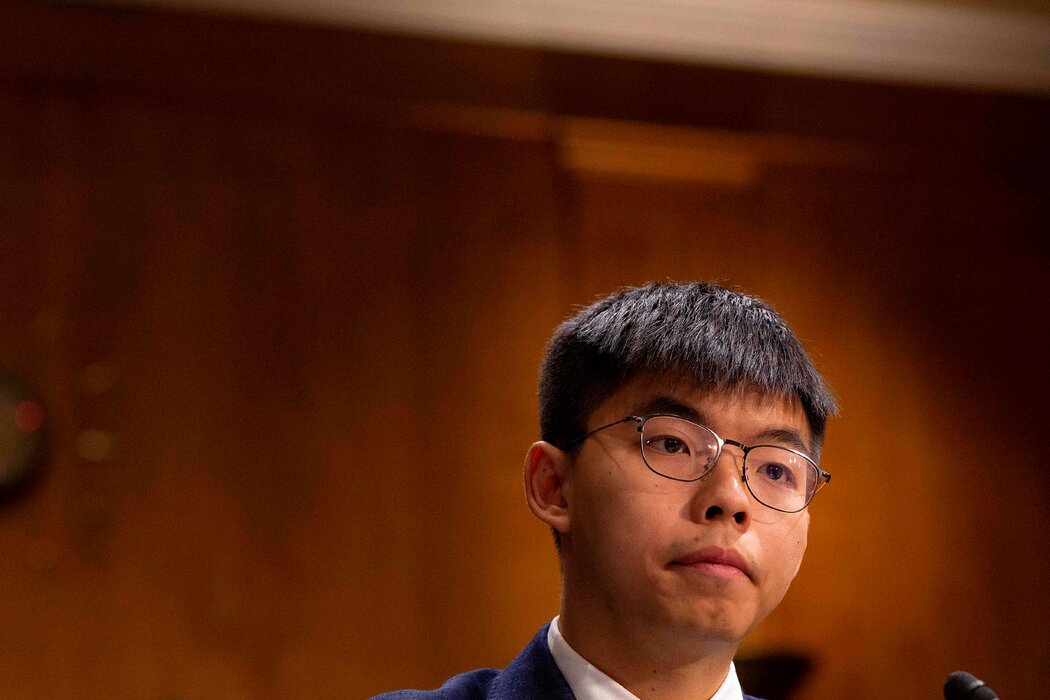 黄之锋就“勾结外国势力”认罪,最高可判终身监禁(图2) 黄之锋就“勾结外国势力”认罪,最高可判终身监禁