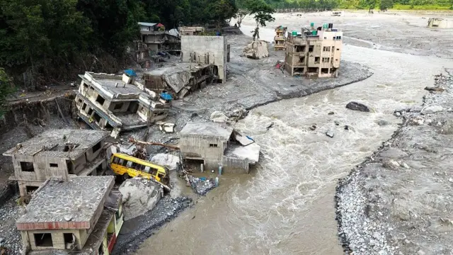 尼泊爾給水力發電押下重注,泥石流把問題徹底暴露(图2) 尼泊爾給水力發電押下重注,泥石流把問題徹底暴露
