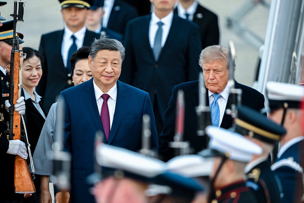 “习特会”国宴菜单:芝麻脆皮海鲈鱼和爽脆嫩白菜(图2) “习特会”国宴菜单:芝麻脆皮海鲈鱼和爽脆嫩白菜